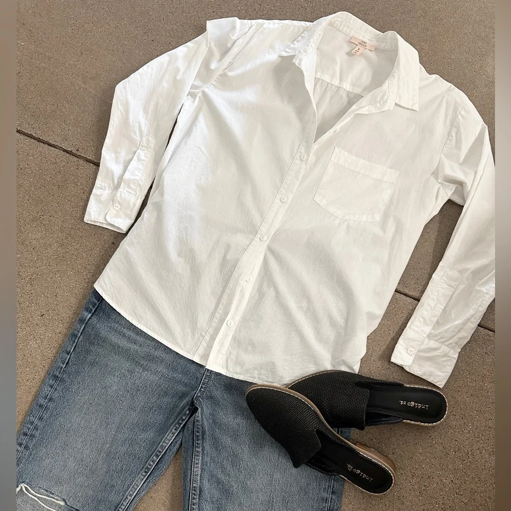 White cotton button up Top - Picture 1 of 8